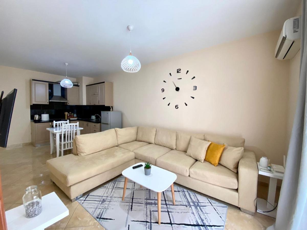 Appartement Chlo 2 *